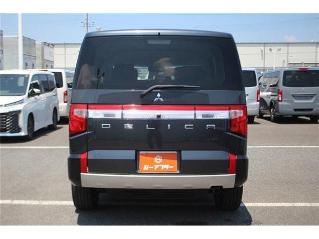 2025 MITSUBISHI Delica D5 2.2 P 8 Seater 4WD