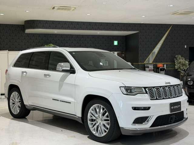 2018 CHRYSLERJEEP JEEP GCherokee Summit 4WD