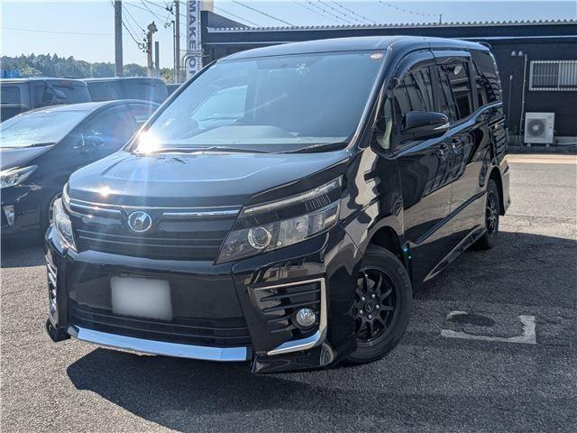 2014 Toyota VOXY ZS — Photo 1