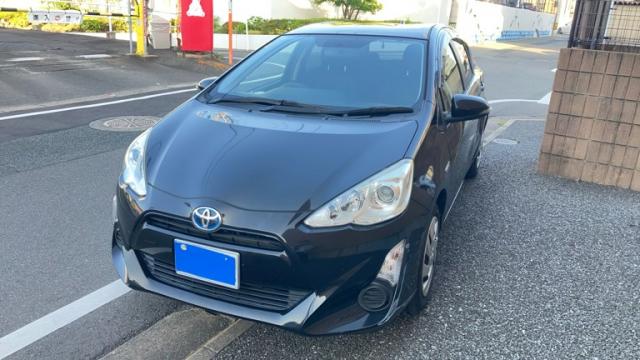 2015 Toyota AQUA S