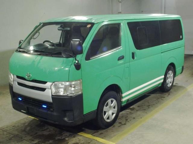 2015 Toyota HIACE VAN DX 4WD