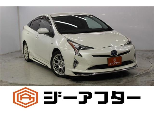 2016 Toyota Prius 1.8A Premium Touring S