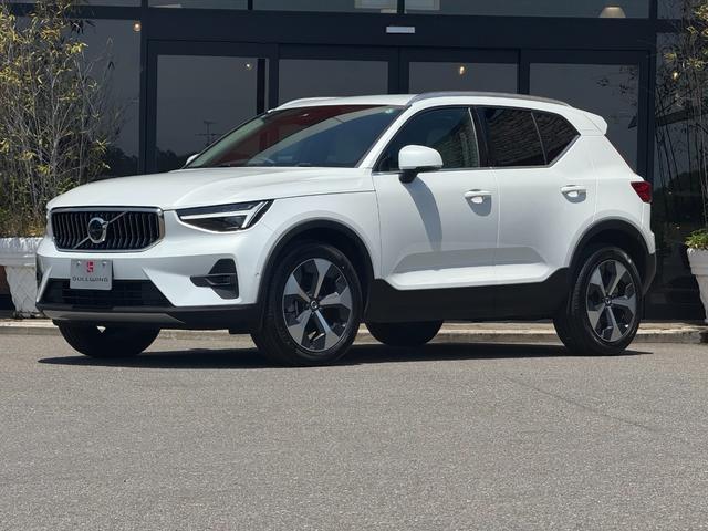 2024 VOLVO VOLVO XC40 Ultimate B4 AWD