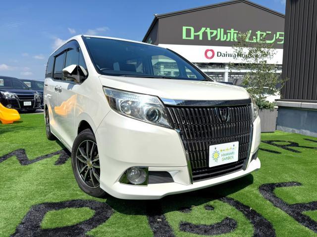 2014 Toyota ESQUIRE Xi Dual Power Sliding Doors/Aftermarket Navigation/Backup Camera/Smart Key/Push Start