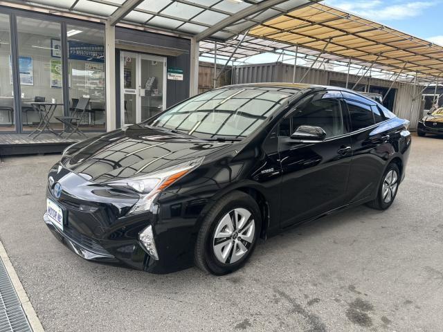 2016 Toyota Prius A — Photo 1
