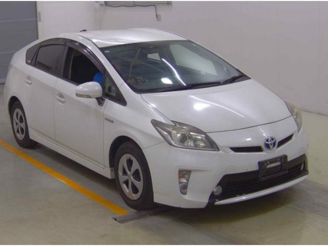 2015 Toyota Prius S — Photo 1