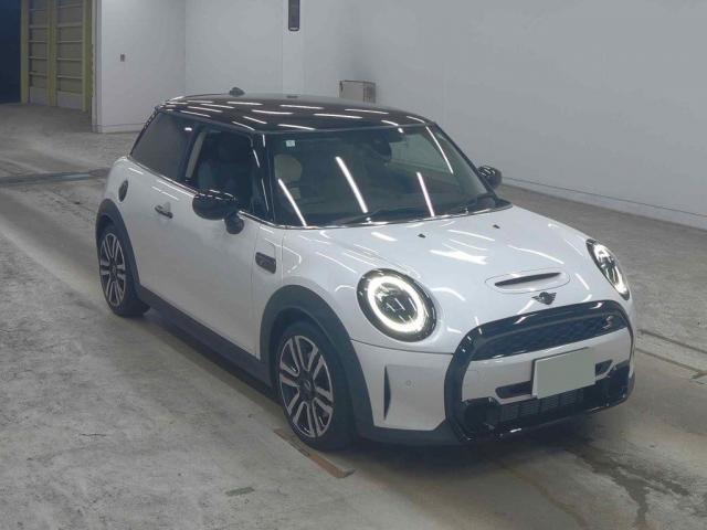 2024 BMW_Mini BMW Mini 3HB Cooper S