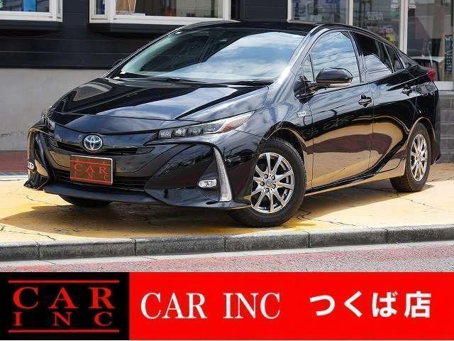 2017 Toyota Prius PHEV A — Photo 1