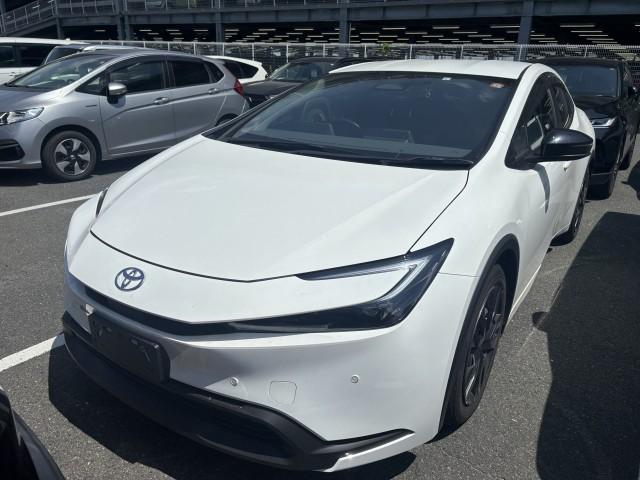 2023 Toyota Prius X — Photo 1