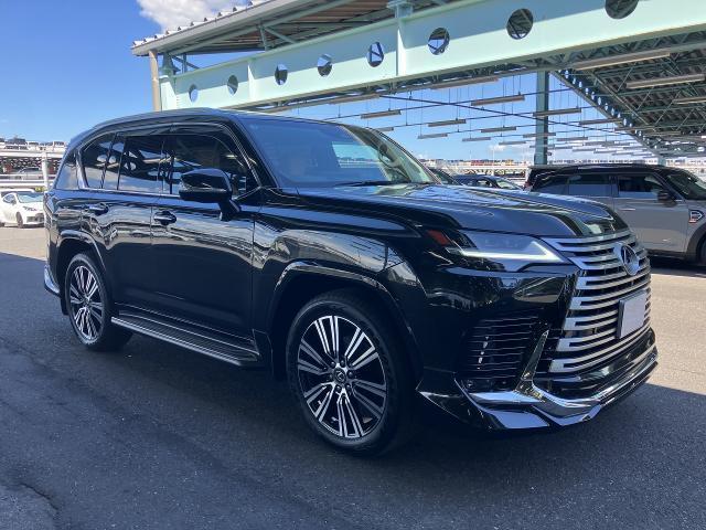 2025 LX LX600 *Late Model* 4WD Cold Weather Spec Modellista Aero Rear Enter Mark Levinson — Photo 1