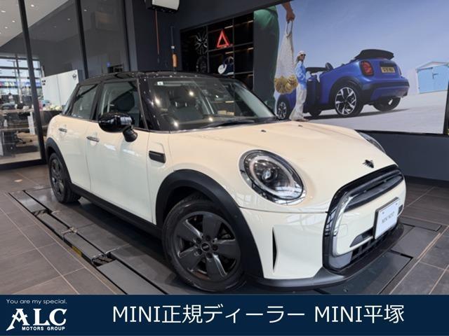 2021 BMW_Mini BMW Mini 5HB Cooper D Classic Trim