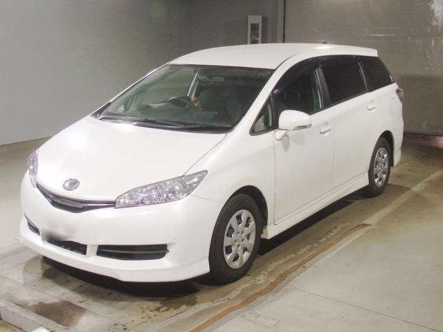 2017 Toyota WISH 1.8X — Photo 1