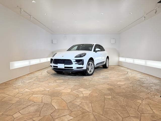 2019 Porsche Macan Macan S