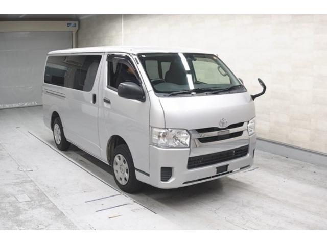 2018 Toyota REGIUS ACE VAN DX GL Package