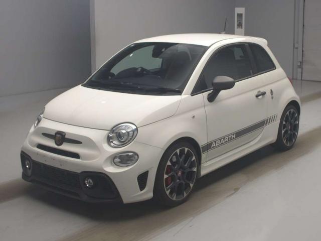 2019 Abarth 595 Competizione