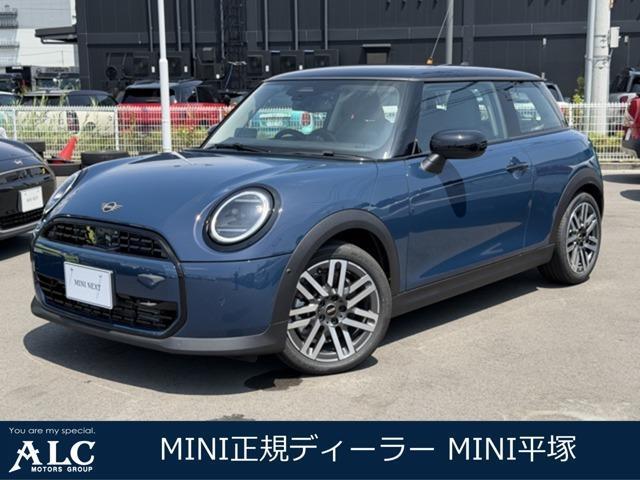 2025 BMW_Mini BMW Mini 3HB Cooper C Classic Trim