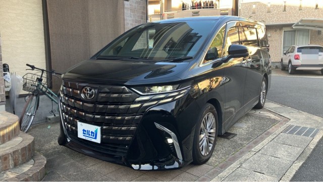 2025 Toyota Alphard Z — Photo 1