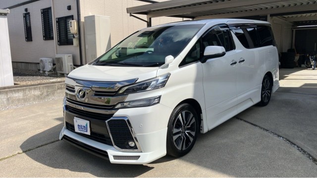 2017 Toyota Vellfire 2.5Z G Edition