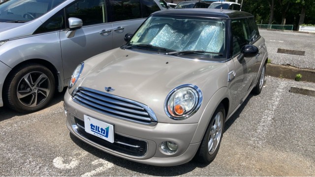 2012 BMW_Mini BMW Mini 3HB Cooper — Photo 1