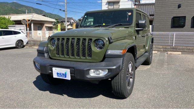 2023 CHRYSLERJEEP JEEP Wrangler UNLTD Sahara