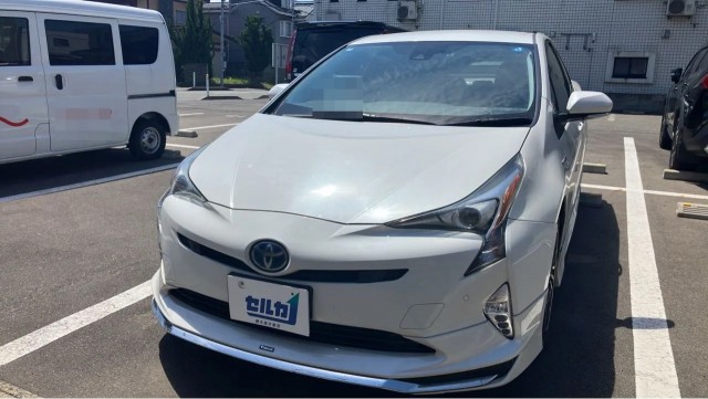2018 Toyota Prius S Safety Plus — Photo 1