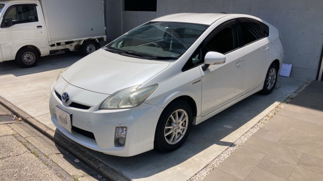 2011 Toyota Prius S