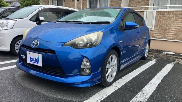 2012 Toyota Aqua S — Photo 1