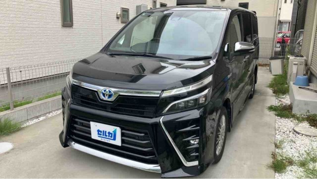 2019 Toyota Voxy Hybrid Hybrid ZS Kirameki?