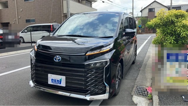 2024 Toyota VOXY Hybrid S-Z