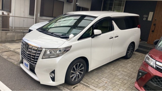 2017 Toyota Alphard 2.5G — Photo 1