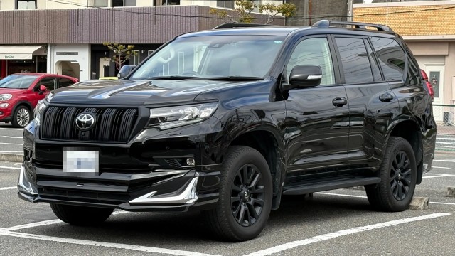 2023 Toyota LandCruiser Prado 5D TX L Package Matte Black Edition