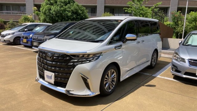 2024 Toyota Alphard Z