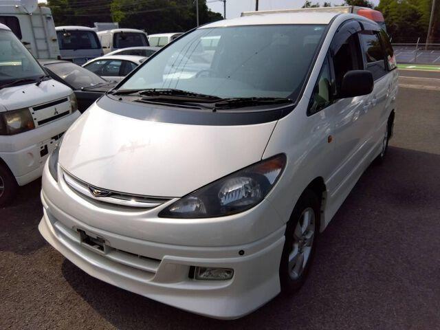2001 Toyota Estima Aeras — Photo 1