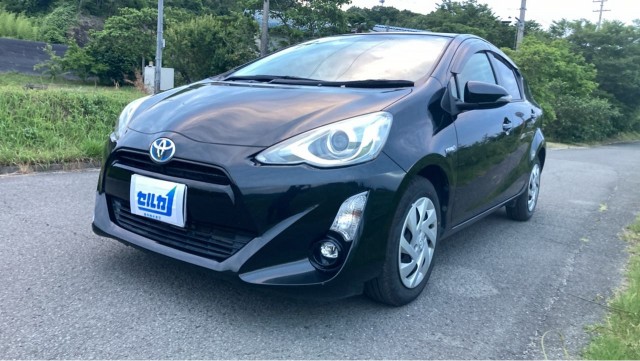 2015 Toyota AQUA S — Photo 1