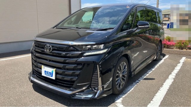 2025 Toyota Vellfire Hybrid Z Premia