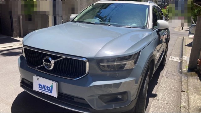2020 VOLVO VOLVO XC40 T4 AWD Momentum