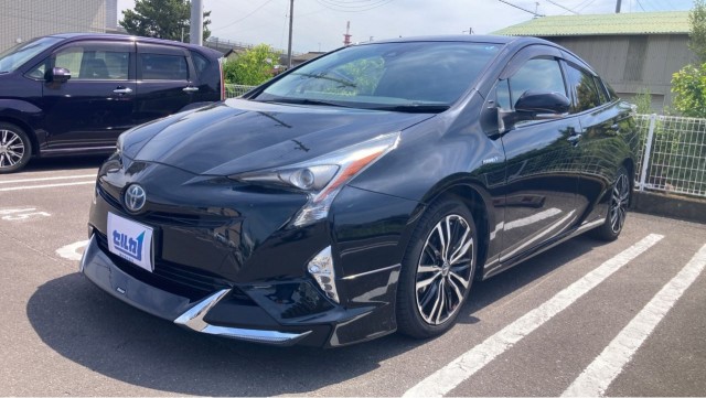 2017 Toyota Prius S — Photo 1