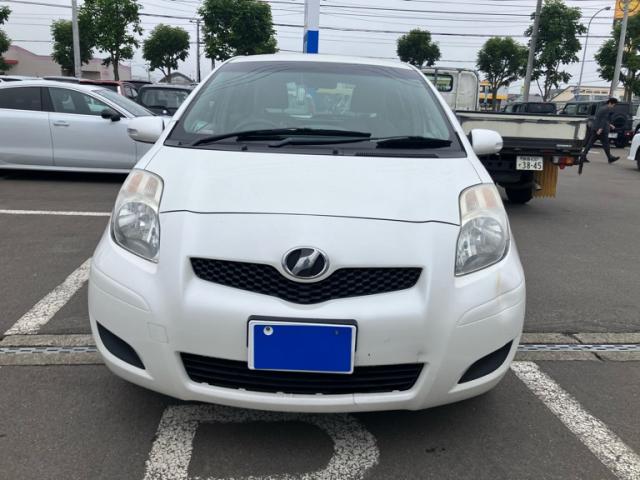 2010 Toyota VITZ F
