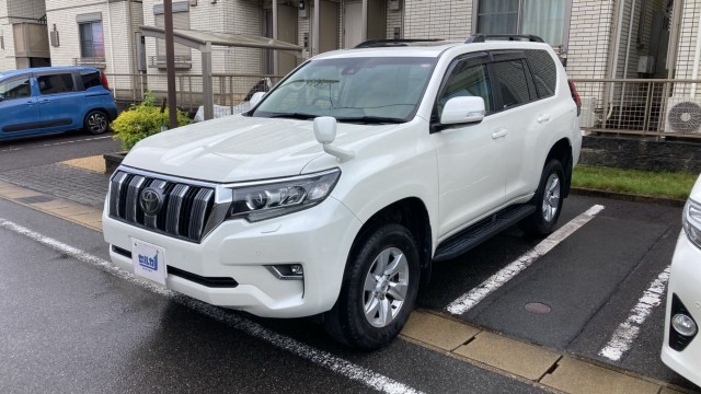 2022 Toyota LAND CRUISER PRADO TX