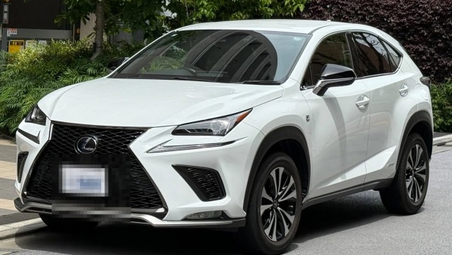 2021 NX Hybrid NX300h F SPORT — Photo 1