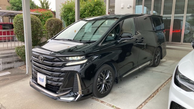 2024 Toyota Vellfire Hybrid Z Premia