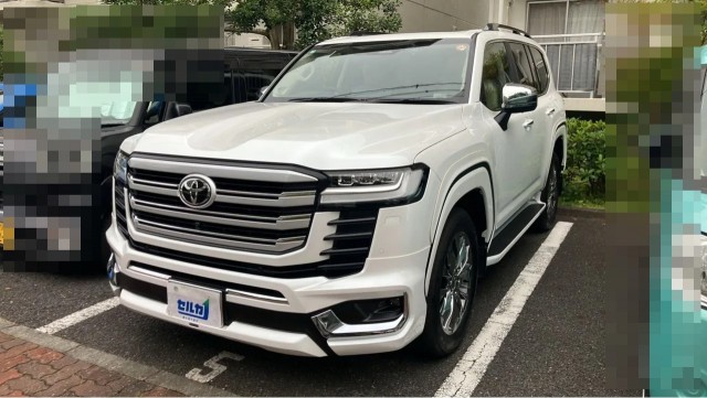 2025 Toyota LandCruiser ZX