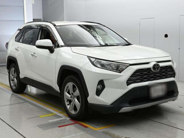 2019 Toyota RAV4 5D G 4WD
