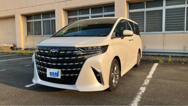 2024 Toyota Alphard Z — Photo 1