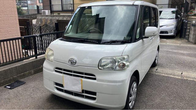2011 Daihatsu Tanto X