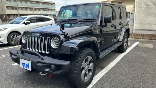 2017 CHRYSLERJEEP JEEP Wrangler UNLTD Sahara