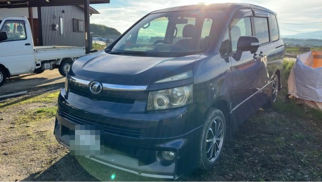 2007 Toyota Voxy ZS