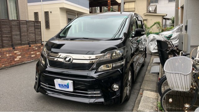 2013 Toyota VELLFIRE 2.4Z Golden Eyes?