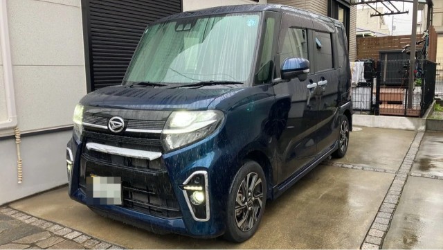 2022 Daihatsu Tanto Custom Custom X — Photo 1
