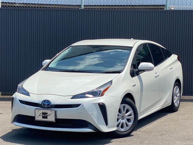 2019 Toyota Prius S — Photo 1